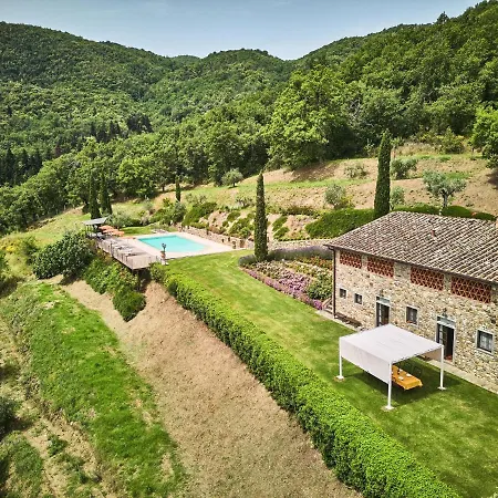 Villa Spacious With Swimming Pool Cavriglia